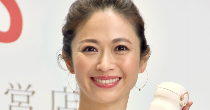 畑野ひろ子、夫・鈴木啓太氏が「半年以上かけて準備してくれていた」誕生日サプライズに感動「写真だけで泣けちゃう」「こんなに美しい50歳なかなか居ない」