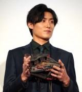 �f��w�h���̃o�b�N�z�[���x���J�L�O���䂠�����ɓo�d�������J��� �iC�jORICON NewS inc. 