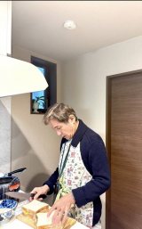 ���Z���̖��֕ٓ������肷��c����(�ʐ^�̓u���O���) 