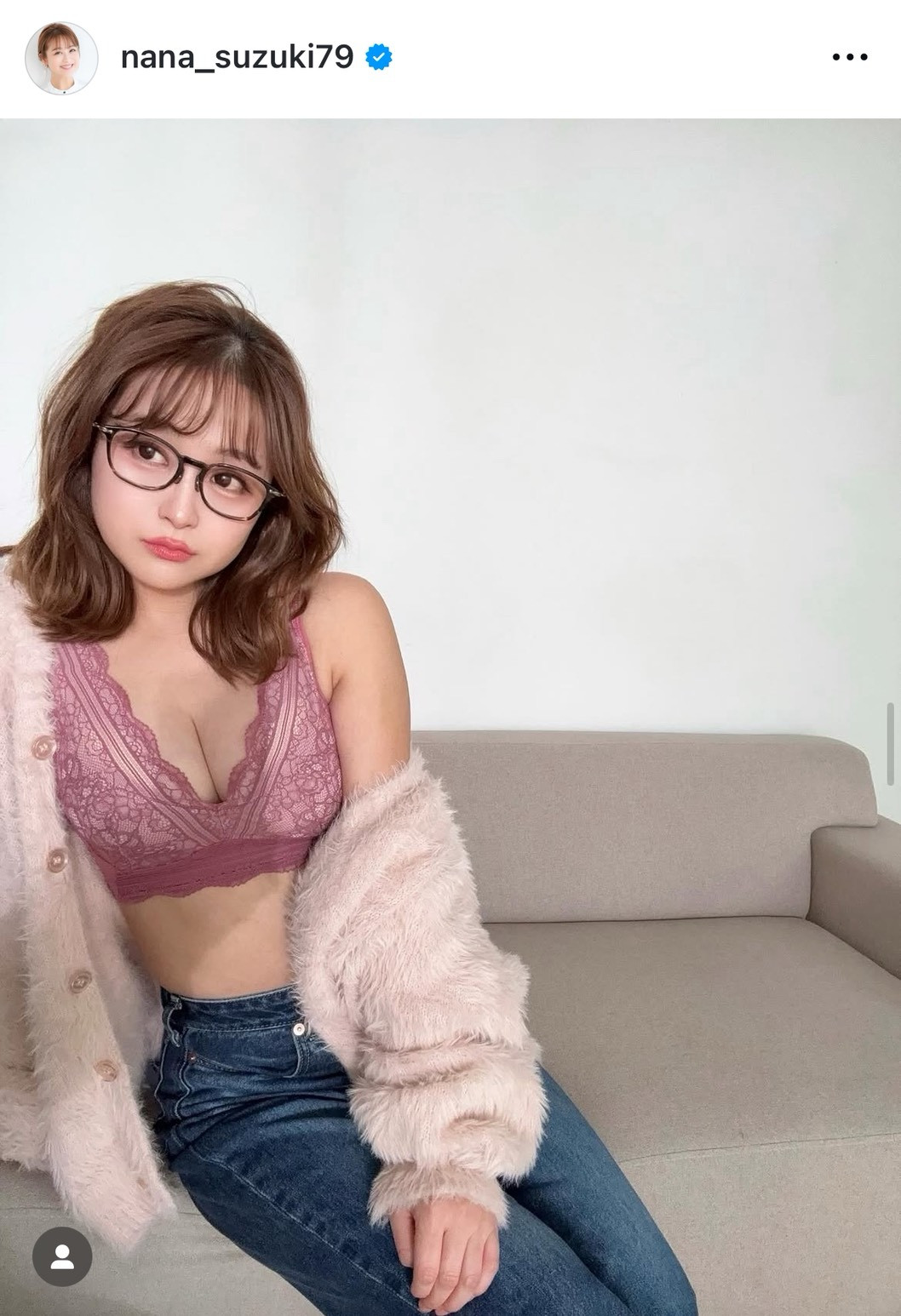 画像・写真 | 37歳・鈴木奈々、谷間のぞくランジェリー姿でいまの体重