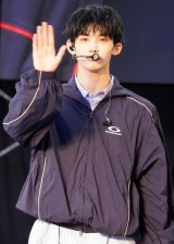 �w&TEAM 'Back to Life' FAN SHOWCASE�x���J�Â���&TEAM�EJO (C)ORICON NewS inc. 