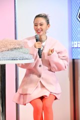 �wMIYASHITA POWERFUL XMAS�xPR�C�x���g�ɓo�d�����R�{���� (C)ORICON NewS inc. 