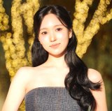 TWICE・MINA、表参道にサプライズ降臨 会場騒然「MINAちゃ～ん