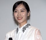 �f��w���̖{�𓐂ގ҂́x�W���p���v���~�A�ɓo�d�����Љ�� (C)ORICON NewS inc. 