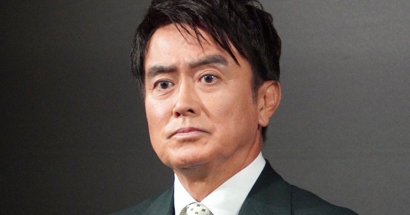 石黒賢、緑のスーツで登場 最近の“投資"エピソード披露「ブランド星人ではないんですが…」