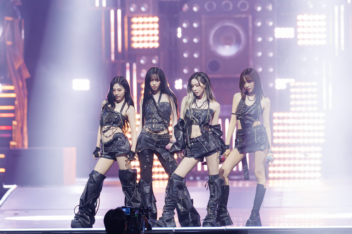 MAMA』aespa、4冠に輝く「いつも新しいaespaの姿を見せたい