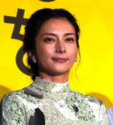 �f��w�Z�������^�ׂ�T�C�Y�Ɂx�������䂠�����ɓo�d�����č�R�E �iC�jORICON NewS inc. 