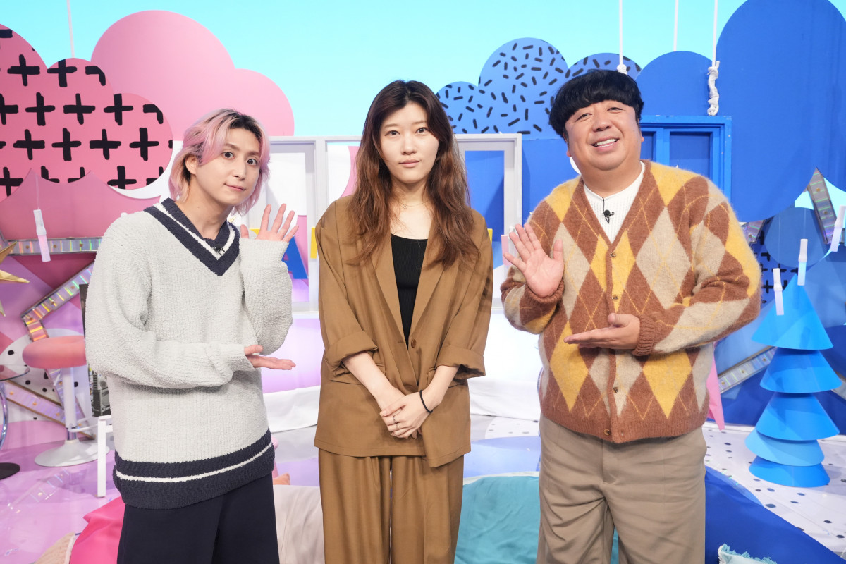 Snow Man佐久間大介、“未踏の地”新宿ゴールデン街を学ぶ ヒコロヒーが