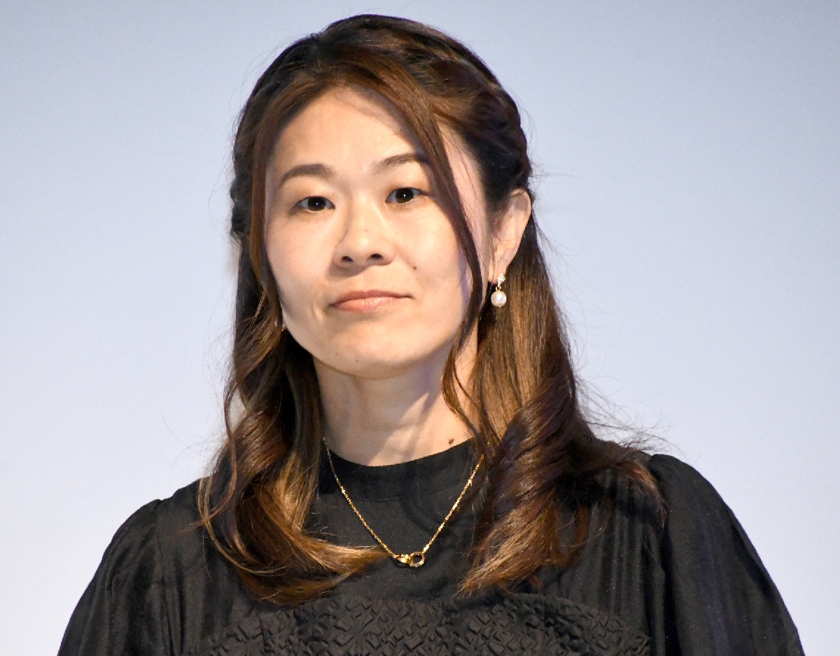 澤穂希、豪華クルーズ船で夫と“密着”2ショット「ラブラブで素敵」「大好きな夫婦」