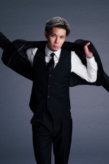 �h���}�X�g���[���w�I�̂ЂƁx���(C)�u�I�̂ЂƁv����ψ��� 