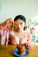 �P��ЂȂ́u�O���r�A�U�e���r�W�����v��2���A�����\��(C)KADOKAWA 