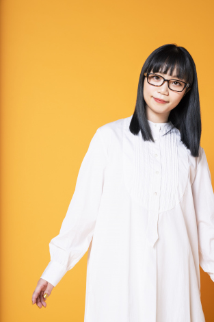 ���q���� 