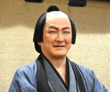 �̕���� ���|�n�ƕS�O�\���N�u�\�񌎑�̕���v�w�ŕl�v���z�x�͂ݎ�ނɓo�d������������ (C)ORICON NewS inc. 