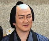 �̕���� ���|�n�ƕS�O�\���N�u�\�񌎑�̕���v�w�ŕl�v���z�x�͂ݎ�ނɓo�d������������ (C)ORICON NewS inc. 