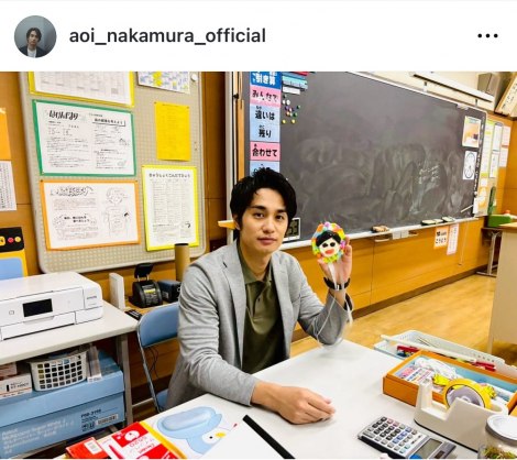 �������u���X�B�e���Ă���܂� #�t�F�C�N�}�~�[�v�@�i�ʐ^�̓C���X�^�O���� @aoi_nakamura_official ���j 