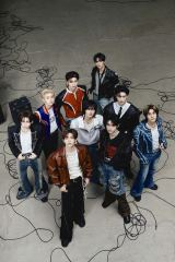 �wwith MUSIC�x�ɏo������ZEROBASEONE 