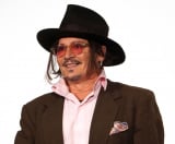 fwfBA[j!xWpv~AɓoꂵWj[Efbv (C)ORICON NewS inc. 