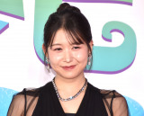 ME:I MOMONA�A�ɂ񂶂�}�C�N�ɏΊ�u��`��!�v �g�I�n�i�h�̉i���M�T�ƃ��b�h�J�[�y�b�g 