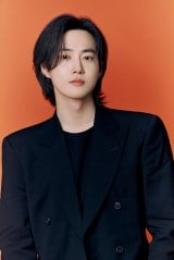 �؍����㌀�w���q���Z�W�������������`�ւ���ꂽ���`�x�Ɏ剉����X�z�iEXO�j�iC�j Studio Jidam Co., Ltd 