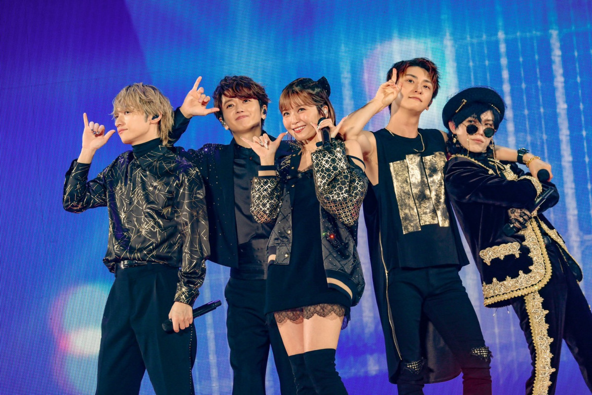 AAA、宇野実彩子・與真司郎・末吉秀太による20周年記念ファンイベント