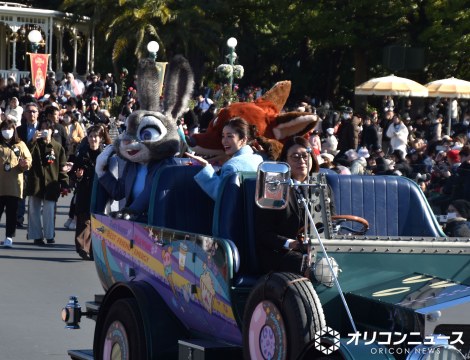 �w�Y�[�g�s�A2�x�X�y�V�����O���[�e�B���O�̖͗l �iC�jORICON NewS inc. 