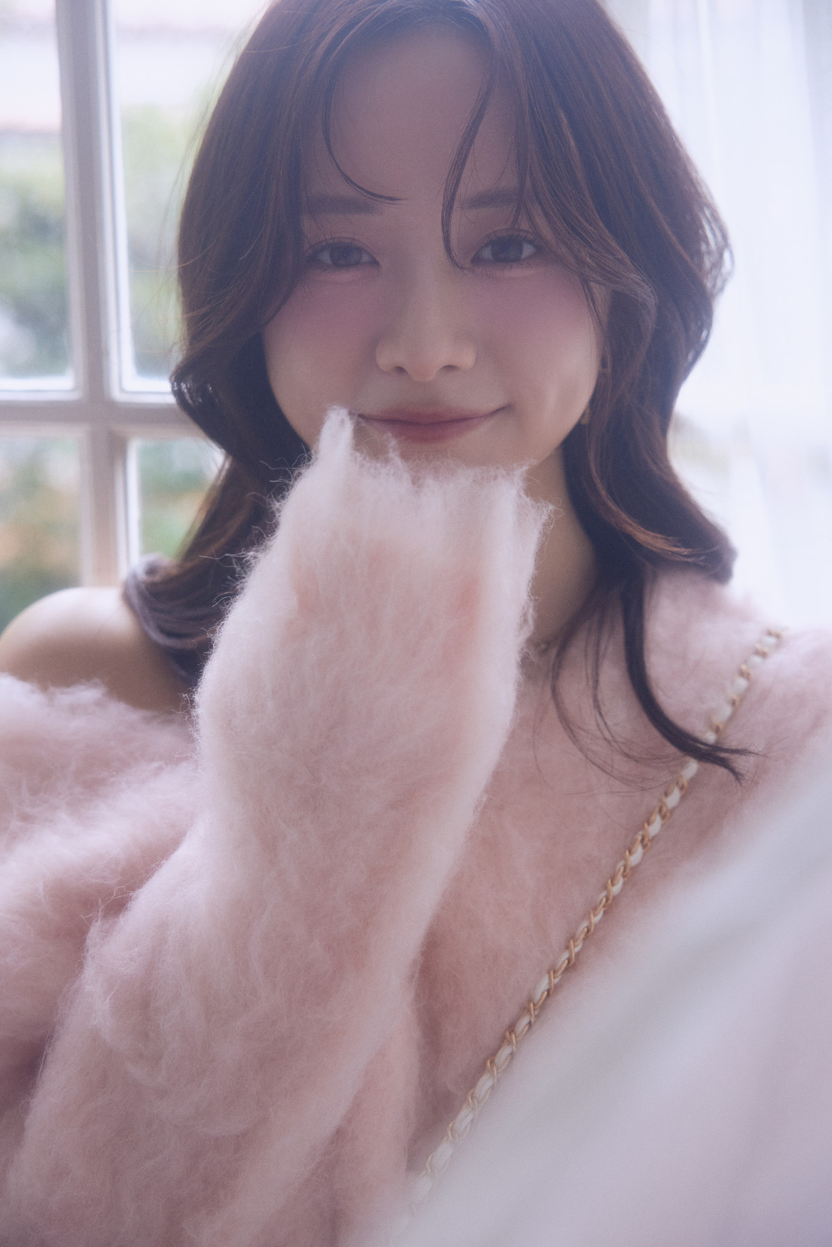 画像・写真 | 30歳・森香澄、美デコルテ＆美脚が輝く“ぬくもりの美