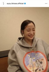 �L�������u���킢���p�[�J�[�B�ŋ߂̃I�L�j�v(�ʐ^�̓C���X�^�O���� @suzu.hirose.official ���) 