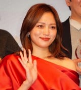 Qoo10Cxgɏodt =wQoo10 MEGA BEAUTY AWARDS 2025x܎ (C)ORICON NewS inc. 