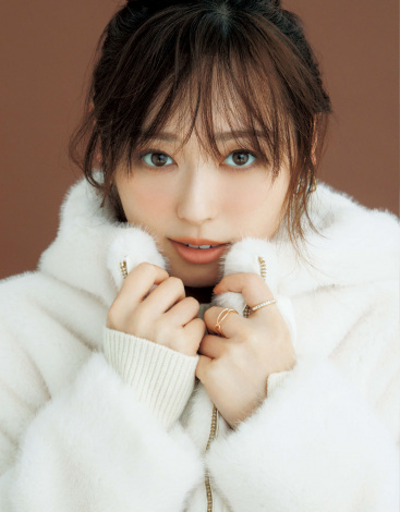 画像・写真 | 福原遥、透明感と愛らしさあふれる冬の装い 『andGIRL