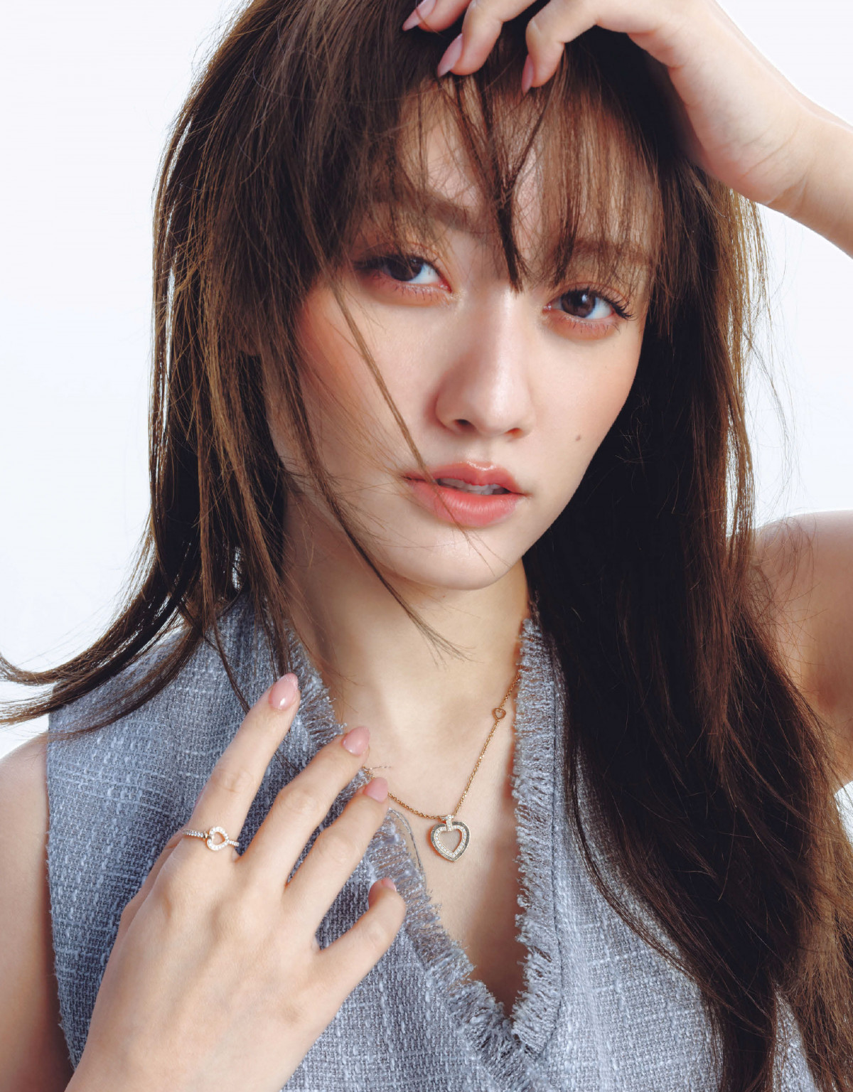 画像・写真 | 福原遥、透明感と愛らしさあふれる冬の装い 『andGIRL