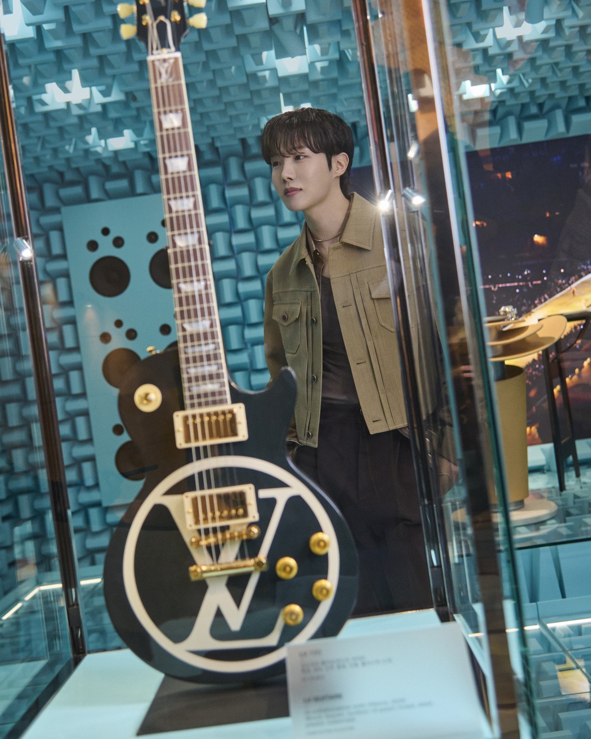 urWi[EW[j[ \EvWOPCxgɏoȂj-hope 