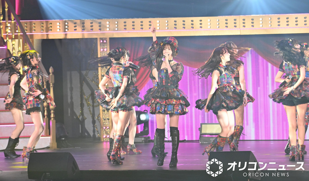 AKB48、20周年記念コンサート1曲目は「上からマリコ」 篠田麻里子