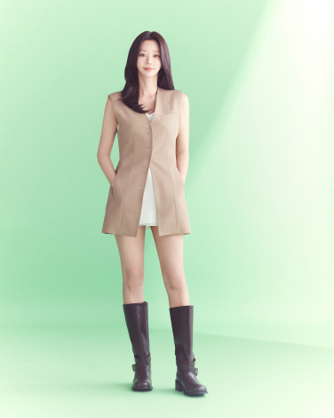 �؍��h���}�w�X�v�����O��t�B�[�o�[�x�ɏo������C�E�W���r���iC�j2025 CJ ENM STUDIOS Co. Ltd & CJ ENM Co.Ltd All Rights Reserved 