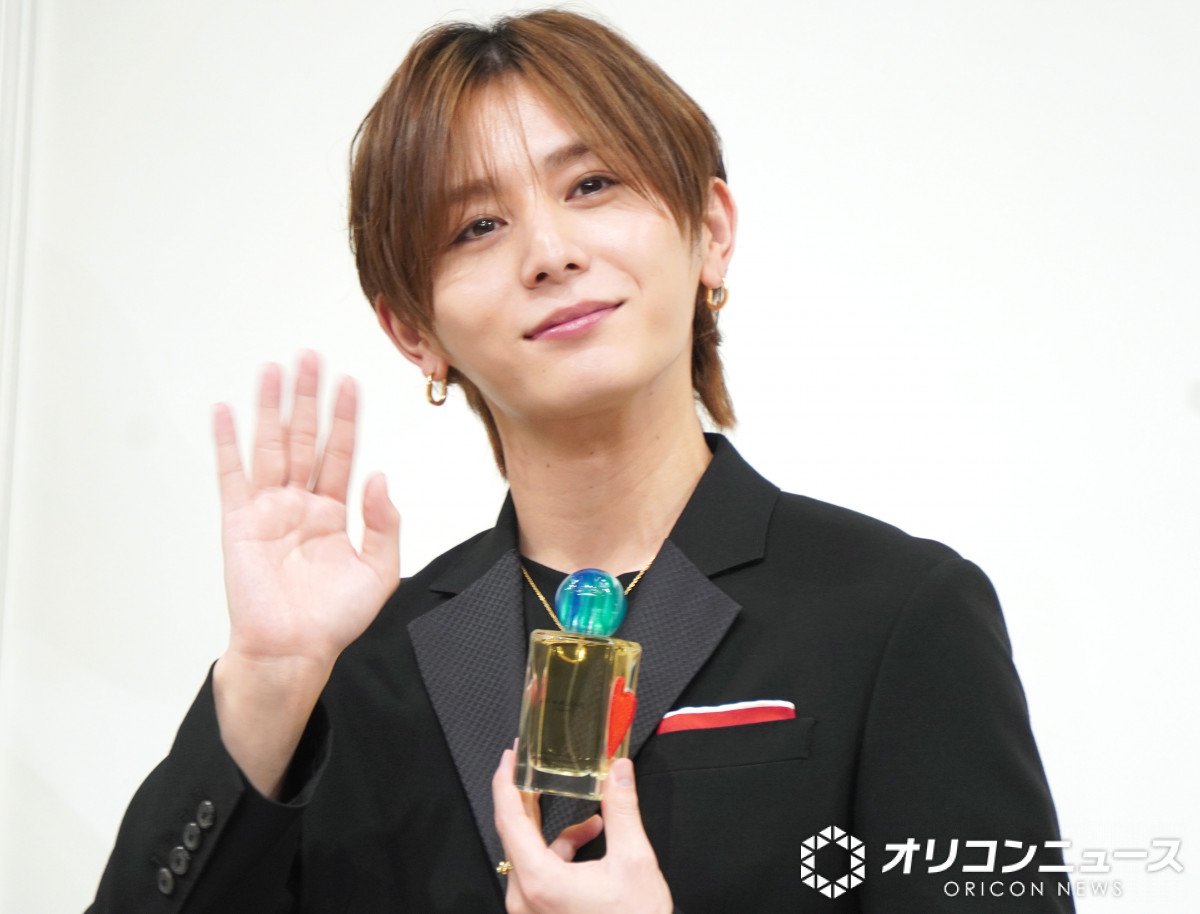 山田涼介、メンバーと過ごす時間に“ときめき” 知念侑李の誕生日に宅