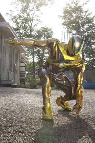 �w���ʃ��C�_�[�[�b�c�x�̐V�t�H�[���u�C�i�Y�}�v���Y�}�v�iC�j2025 �ΐX�v���E�e���r�����EADK EM�E���f 