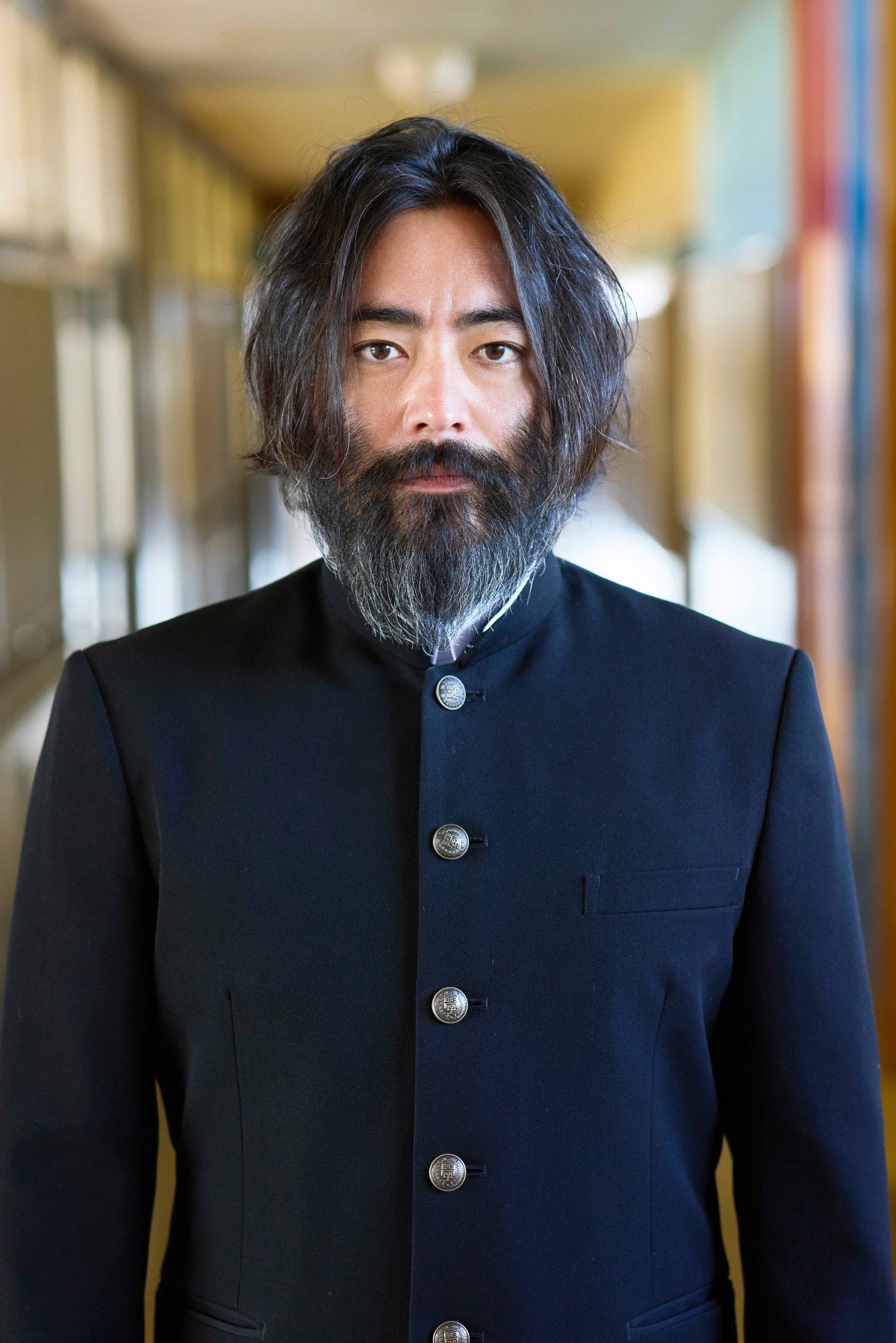 山田孝之、23年留年“伝説の高校生”演じる インパクト大の写真解禁