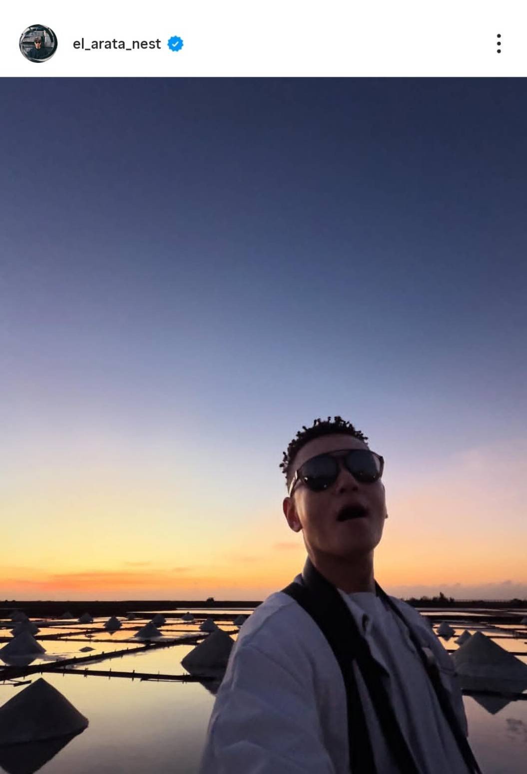 YVuSunset-chasing heartsv(ʐ^̓CX^O @el_arata_nest ) 