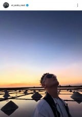 YVuSunset-chasing heartsv(ʐ^̓CX^O @el_arata_nest ) 