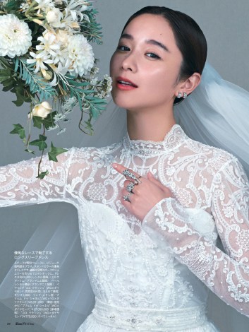 24�������w25ans�E�G�f�B���O 2025-26 Winter��Spring�v�i�n�[�X�g�w�l���Ёj��� 