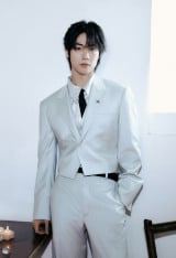 �C�E�X���q���v�iJ.DON�j 