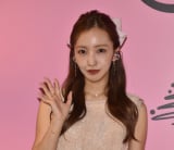 ��F���AAKB48��20���N�����̂��߂Ɍ��ʁu��������̑̌^�Ɂv �Y��ɑ�����3�L���𗎂Ƃ��؂� 