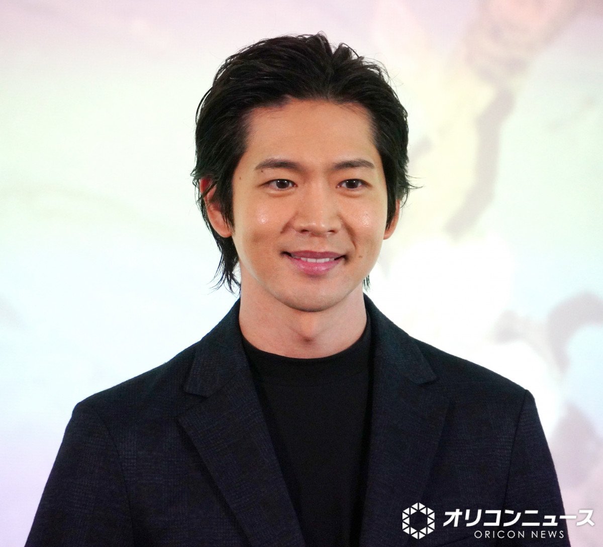 松下洸平、TREASUREとのロケで“MC力”話題に 感謝の声殺到「めっちゃ神