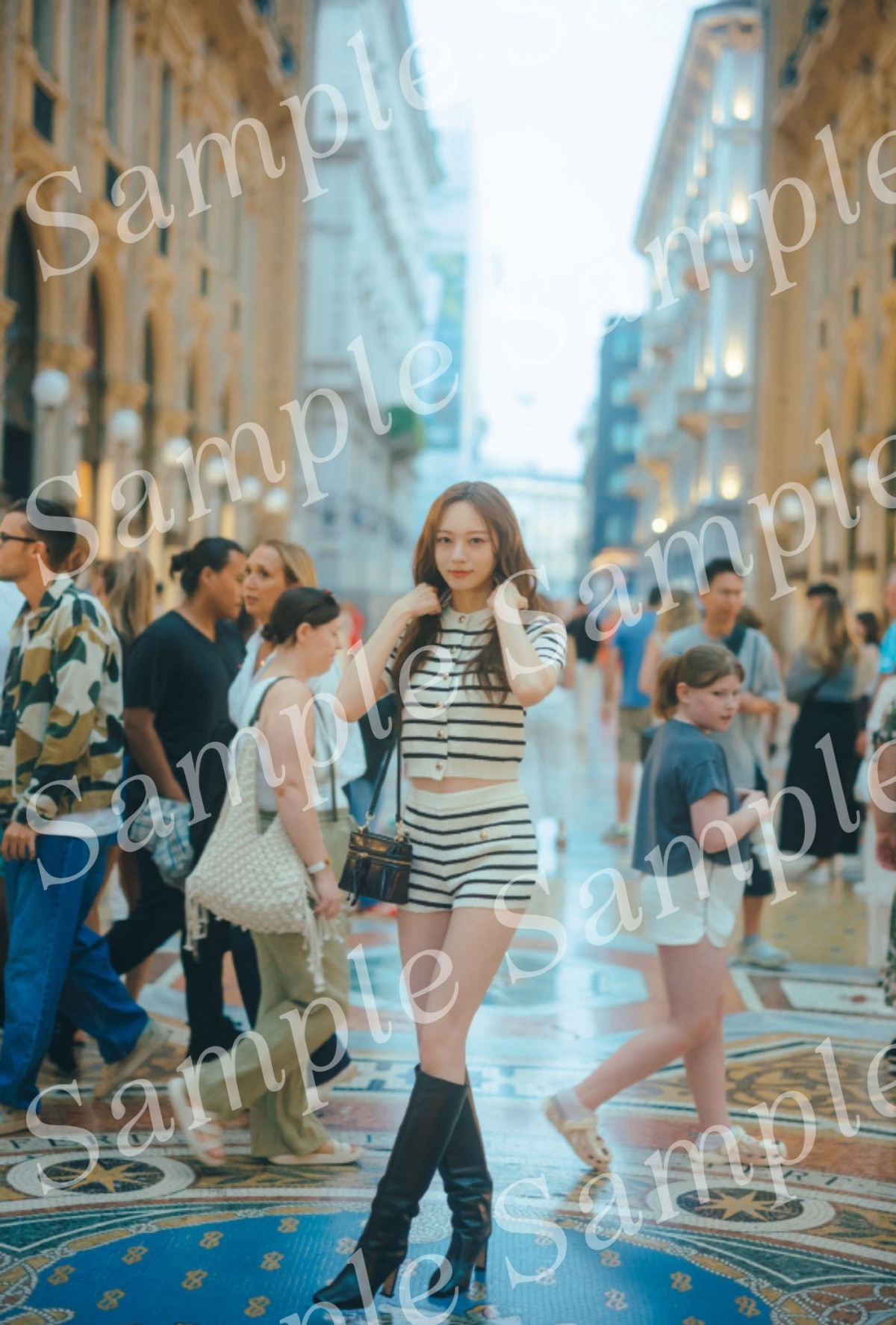 画像・写真 | 乃木坂46梅澤美波2nd写真集、特典ポスター＆ポストカード