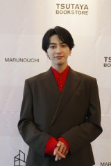 �V���חC�A1st�ʐ^�W�wFlicker�x�����L�O�C�x���g�J�Â̖͗l 