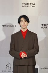 �V���חC�A1st�ʐ^�W�wFlicker�x�����L�O�C�x���g�J�Â̖͗l 