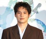 ����P�i�A�ϗ��҂ɖ����Ԃ�ŋ����ҍQ�ĂĐ��~�u��߂Ƃ�!�v 