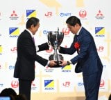 �u��55�� ���t������b�t���{�v���X�|�[�c��� ���^���T�v�ɏo�Ȃ���(������)�������Y���A�R�{�R�L�I�� (C)ORICON NewS inc. 