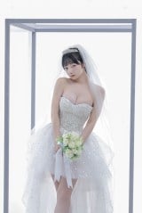 1st�ʐ^�W�w���ݏؖ��x�ɓo�ꂷ�鑸�݂������č���(C)�o�t��/�B�e:���c���m�� 