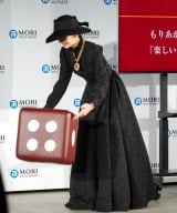 �w�X�g���X�g��CM���\��x�ɓo�d�����k��i�q (C)ORICON NewS inc. 