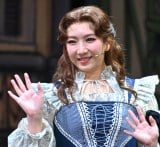 �~���[�W�J���w�T���V���O�E���b�e��! �x�J�����O��ނɓo�d�������ނ���� (C)ORICON NewS inc. 